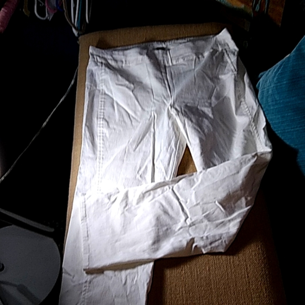 WHITE PANTS SIZE 12